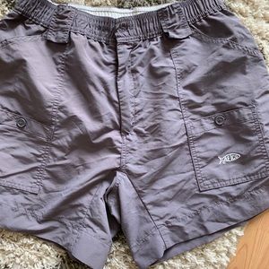 Aftco gray shorts